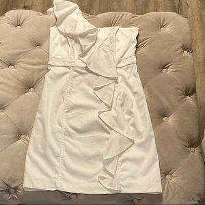 NEW Vince Camuto One Shoulder White Mini Dress